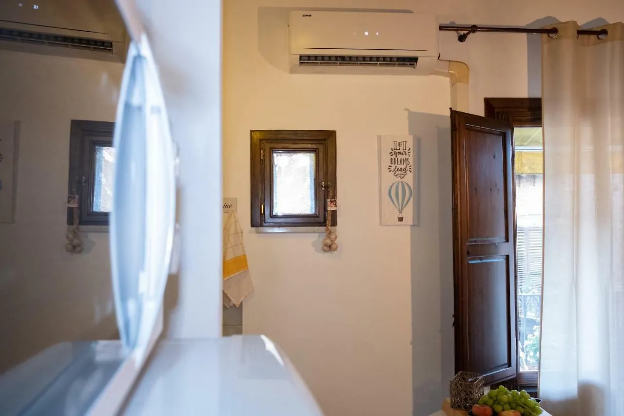 Casa Salinas Centro Storico Apartment Palermo